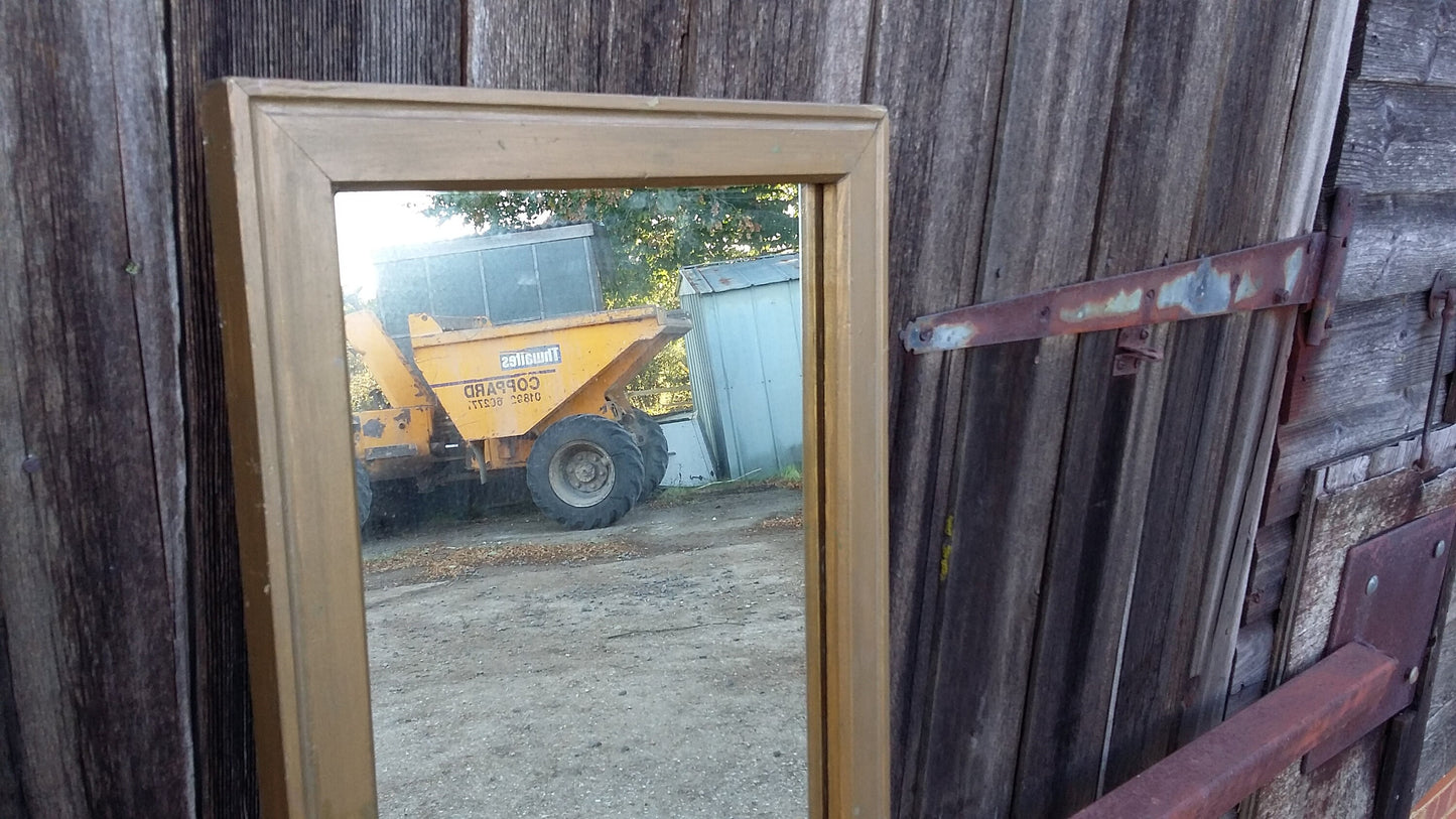 Vintage Solid Wood Gold Gilt Mirror.