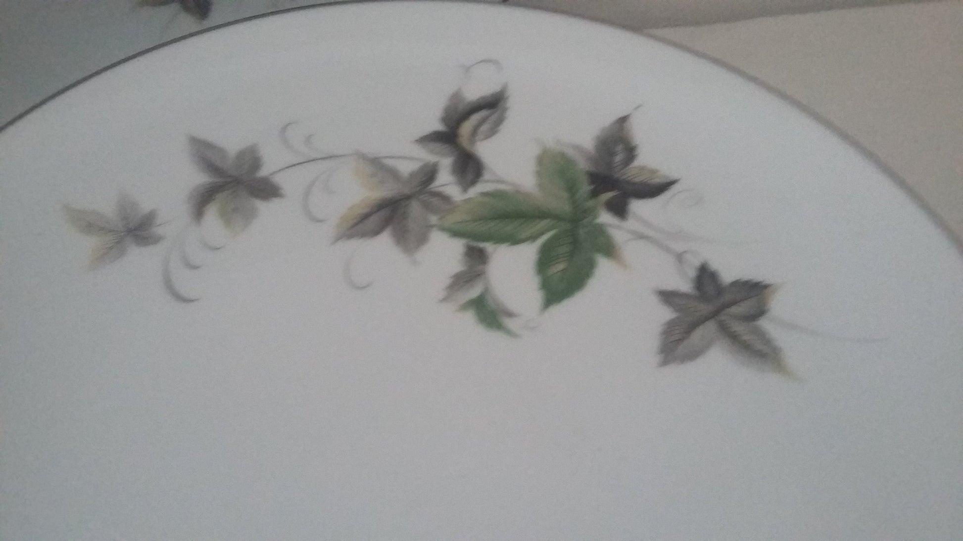 Quality Part Noritake Kerrie Dinner Service. Japan