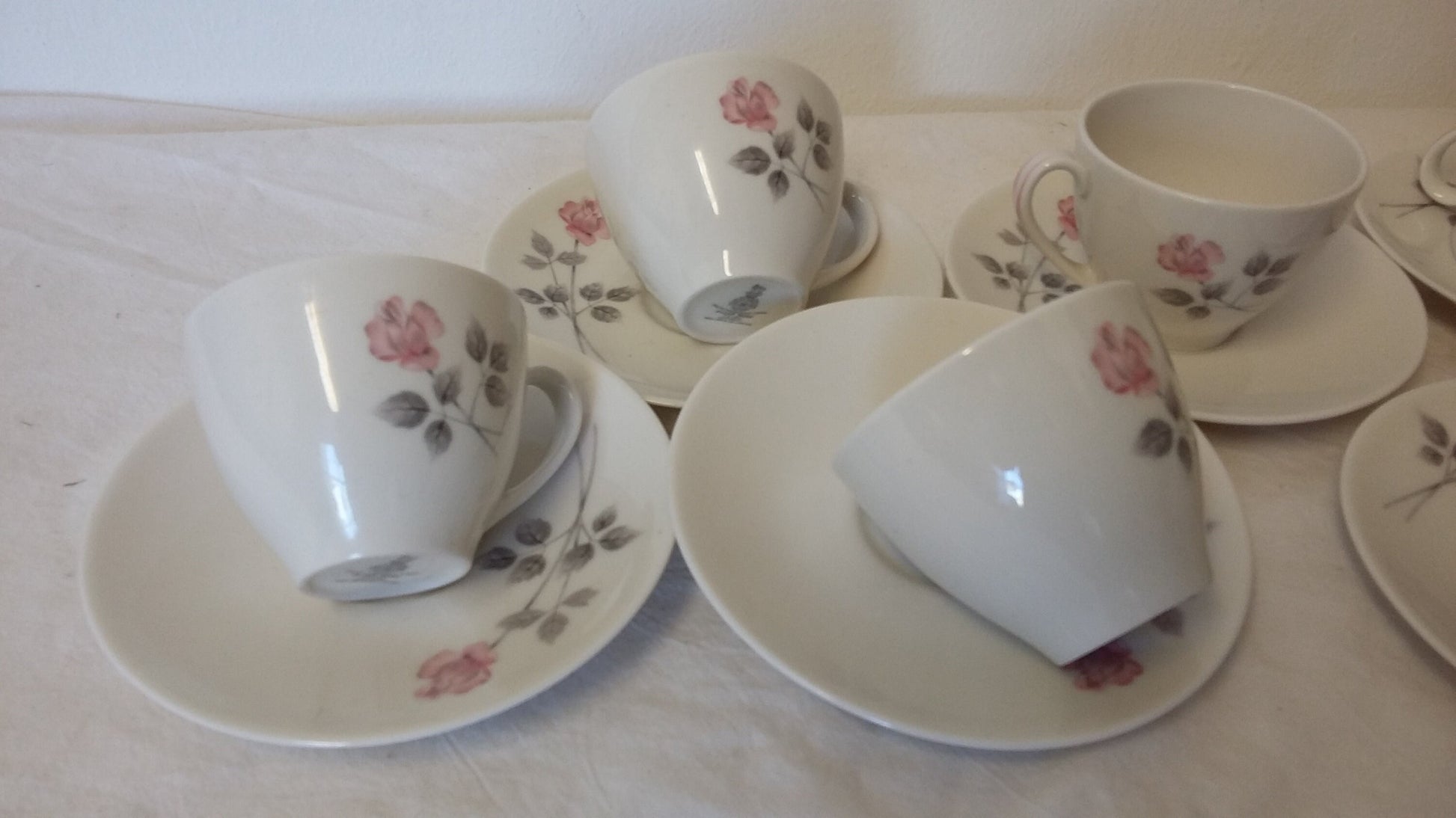 Vintage Royal Doulton ‘Pillar Rose’ Pink Rose Bone China