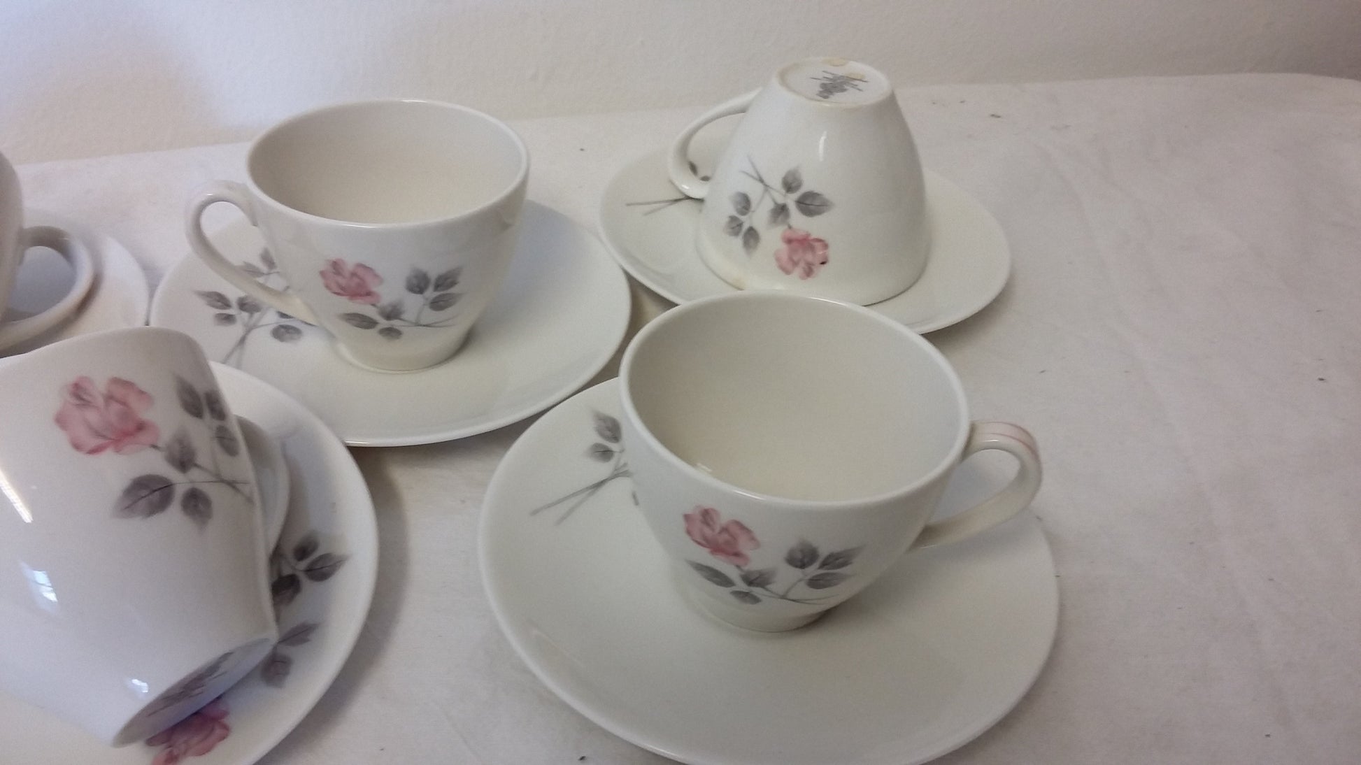 Vintage Royal Doulton ‘Pillar Rose’ Pink Rose Bone China