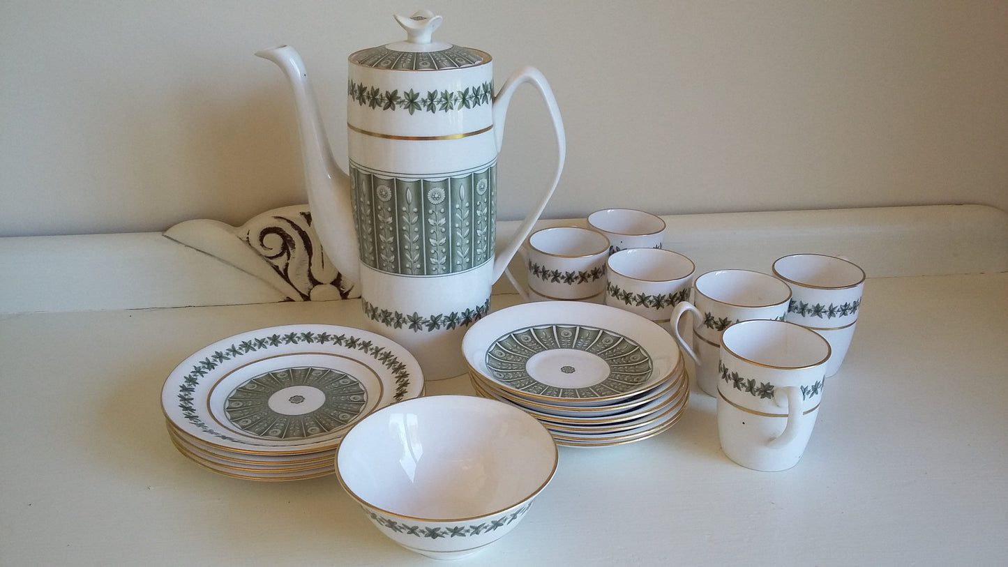 Spode Provence Coffee Set Service Bone China.