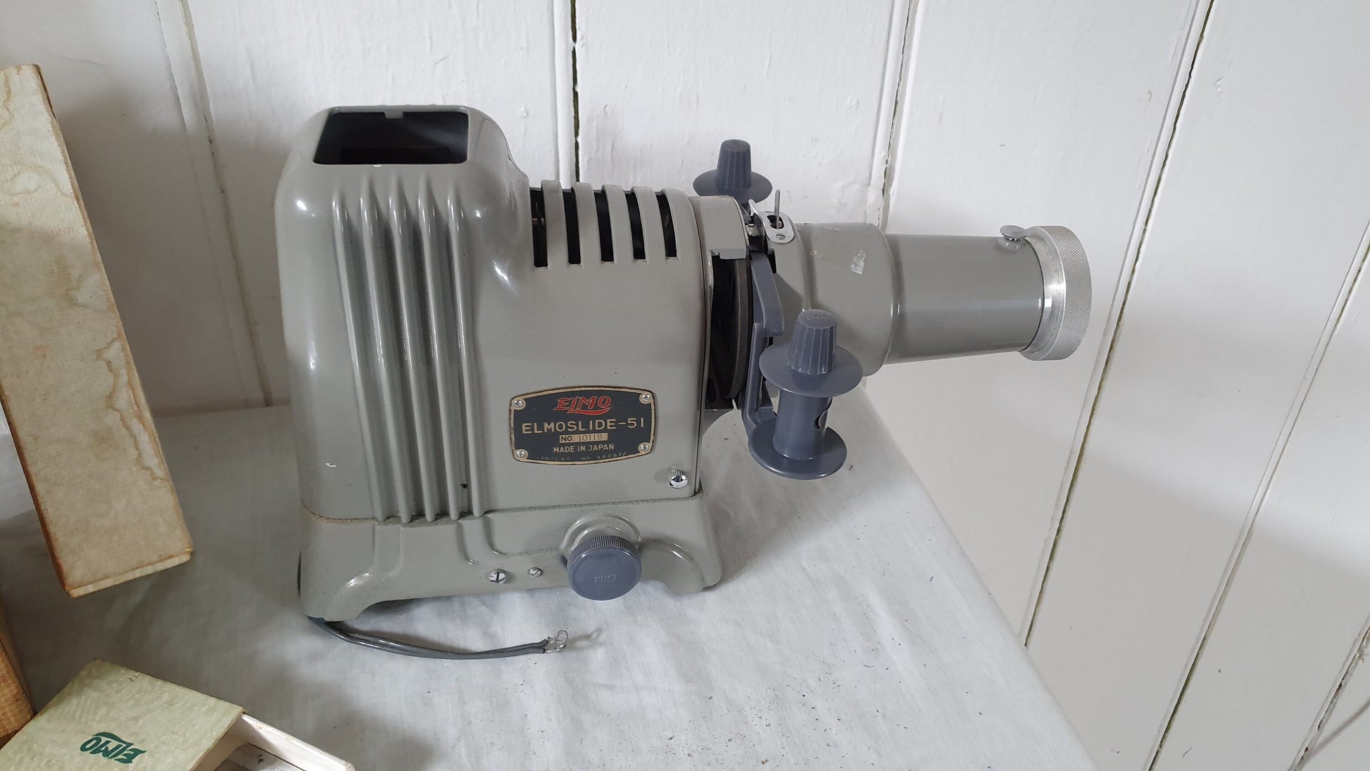 Boxed Elmo Vintage Retro Slide Photo Projector Mid 20th Century