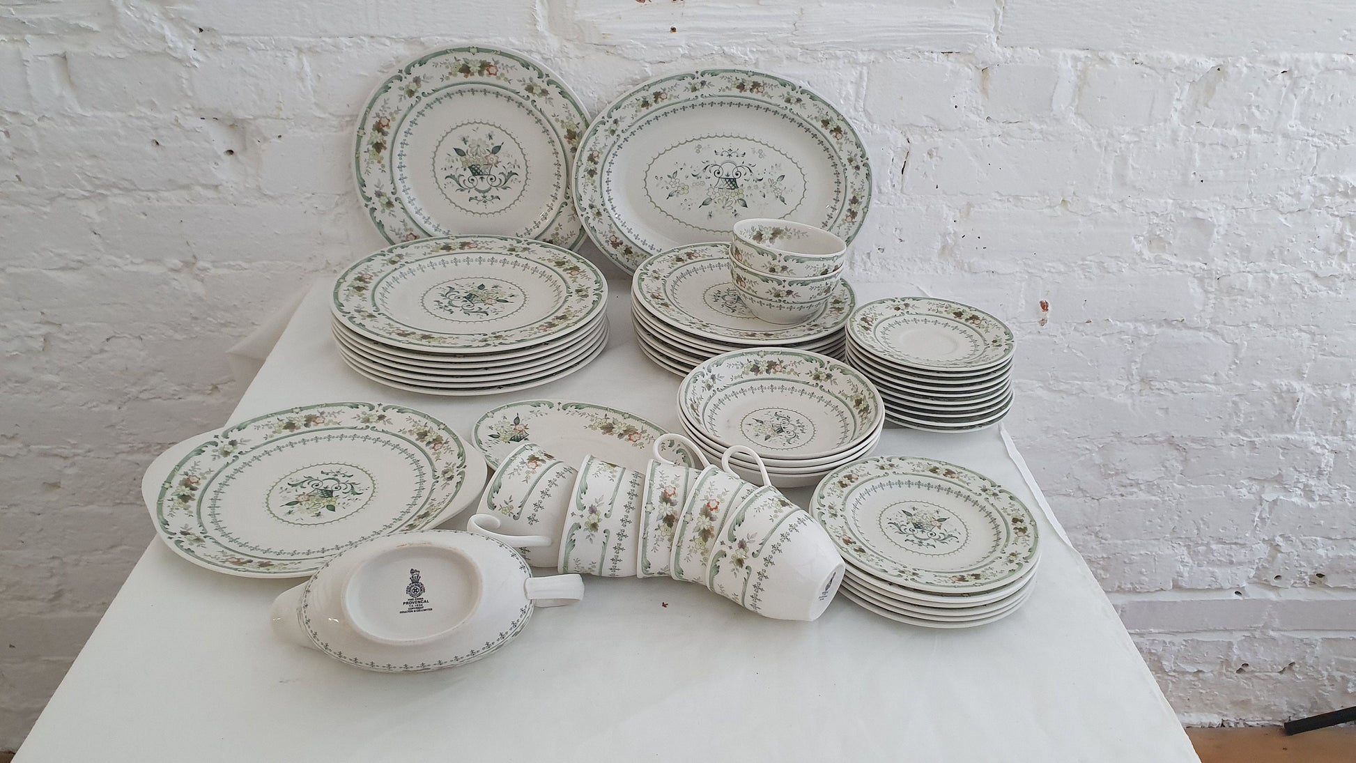 Large Bone China Royal Doulton Dinner Service ‘Provencal’ Pattern