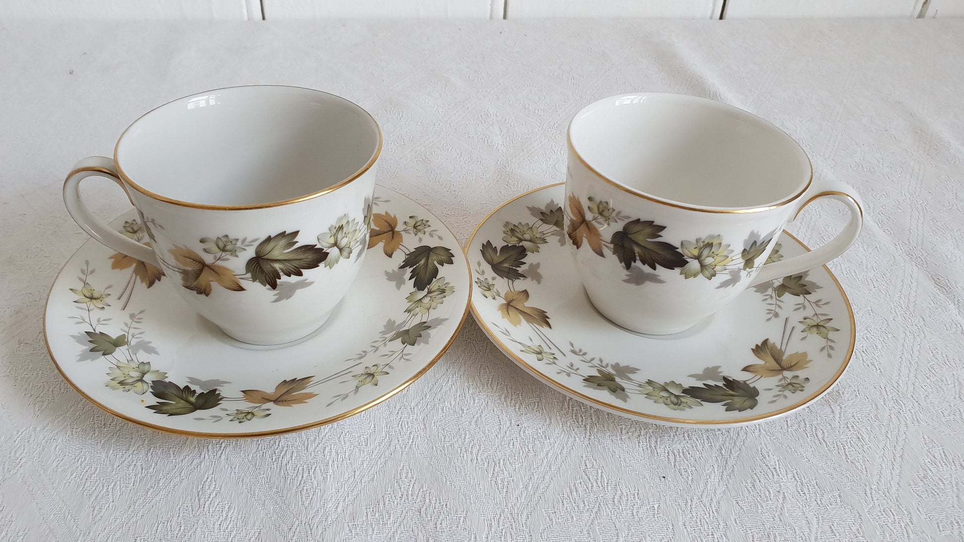 Vintage Autumn Leaves Royal Doulton ‘Larchmont’ 8 Eight Piece Tea Service.