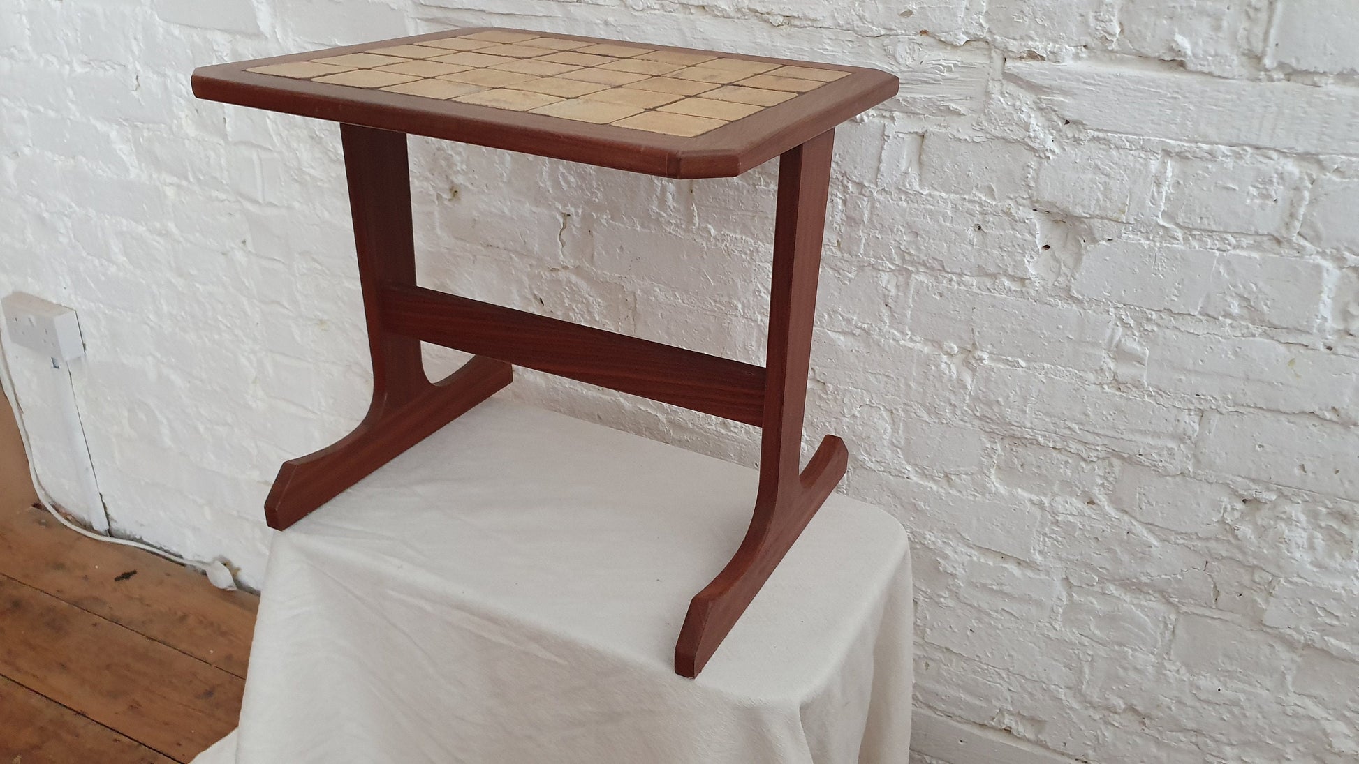 Vintage Retro G Plan Retro Teak and Tile Side Occasional Table. Plant Stand Bedside Coffee Table