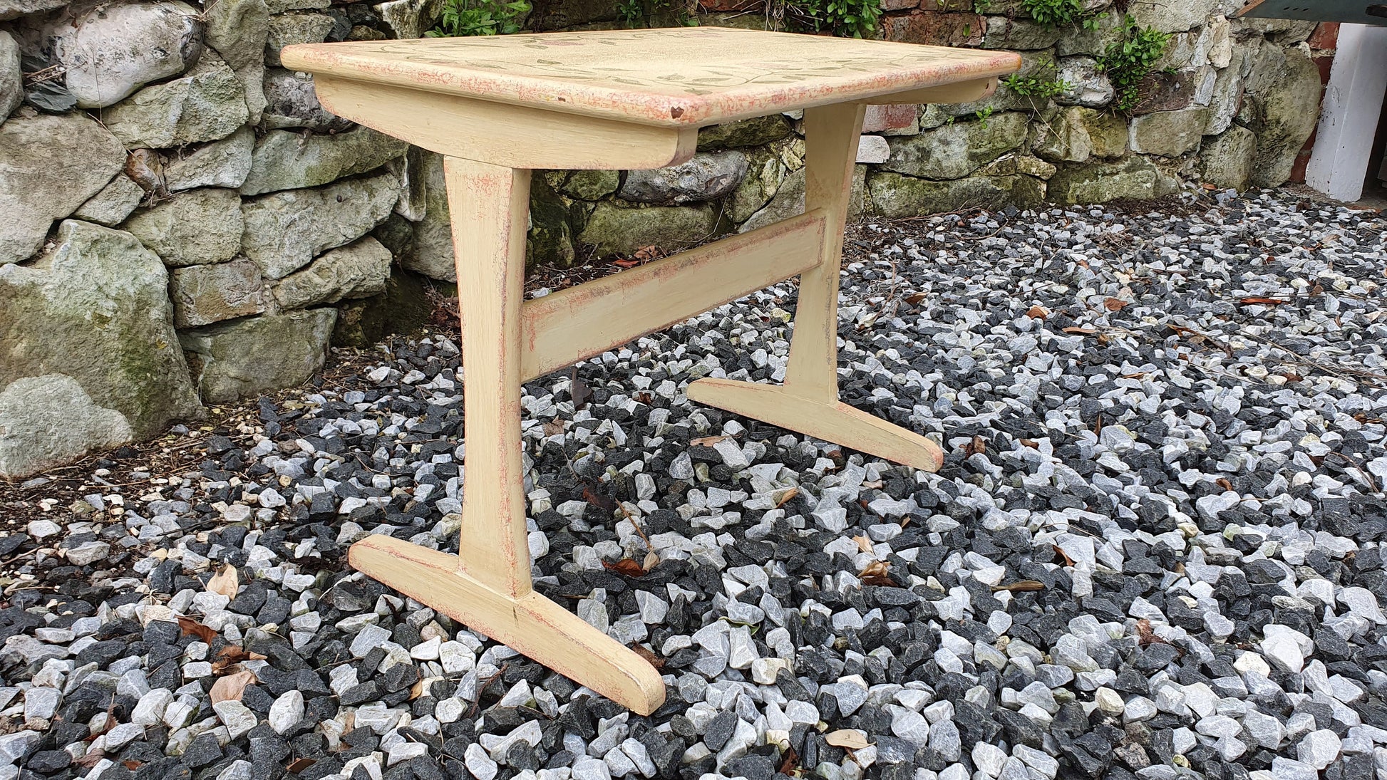 Vintage Retro Painted Table Coffee Side Occasional Bedside Bespoke Decoration Floral Flowers Hand Painted