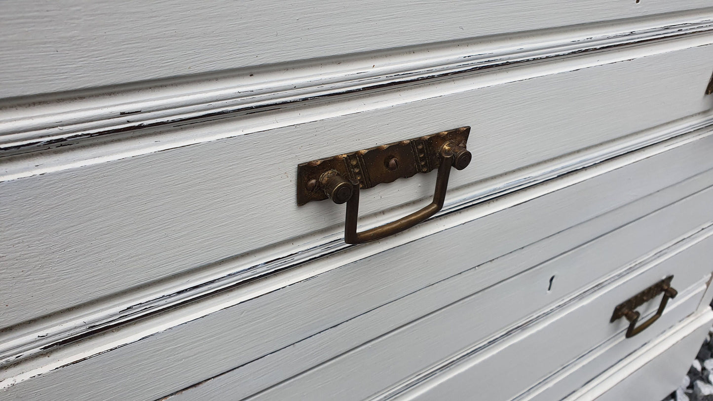 Vintage Painted Chest of Drawers in Farrow and Ball.