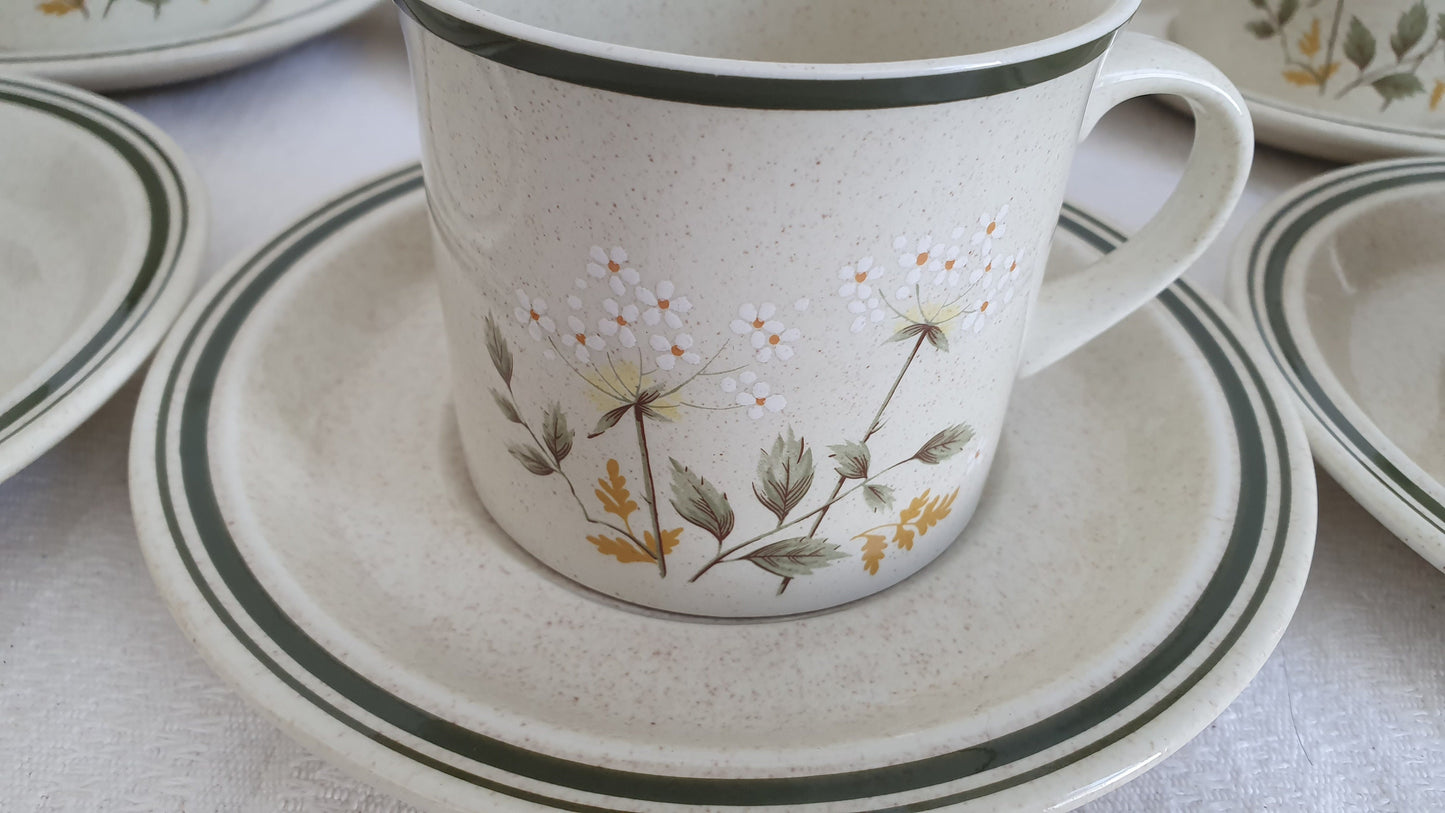 Quality Vintage Retro Tea Set Tea Service For 6 1977 Will ‘o The Wisp Royal Doulton