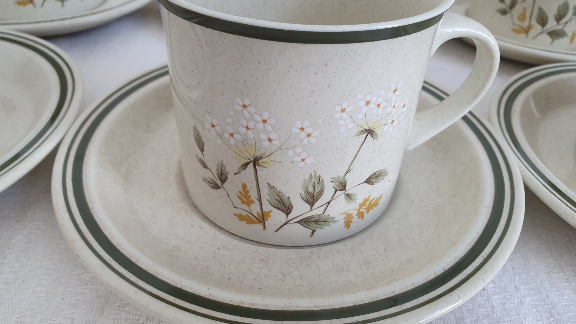 Quality Vintage Retro Tea Set Tea Service For 6 1977 Will ‘o The Wisp Royal Doulton