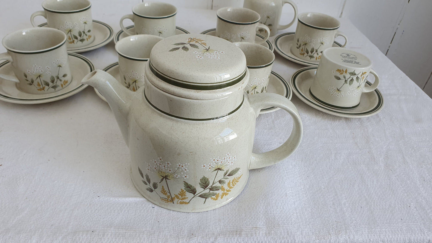 Quality Vintage Retro Tea Set Tea Service For 6 1977 Will ‘o The Wisp Royal Doulton
