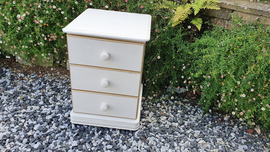Top Quality Hand Painted in Farrow and Ball Bedside Table chest of Drawers Sustainable Scandinavian Pine