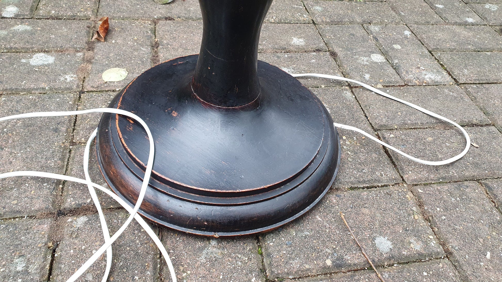 Vintage Wooden Fluted Standard Lamp Working 10 ft Lead
