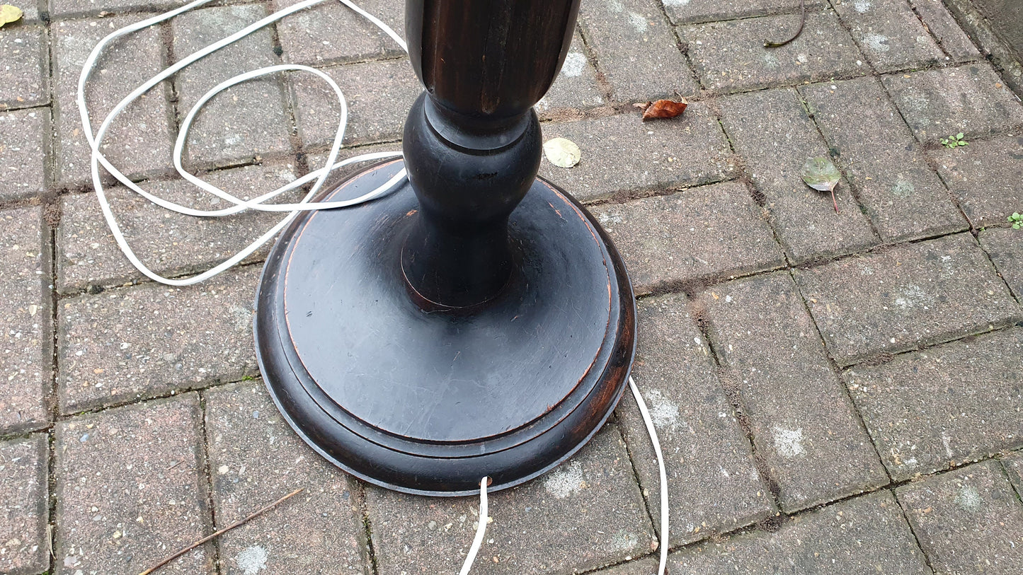 Vintage Wooden Fluted Standard Lamp Working 10 ft Lead
