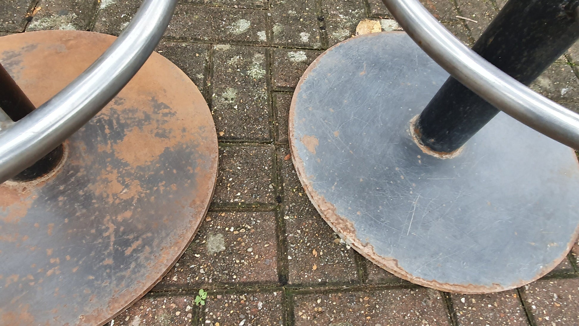 4 Very Heavy Top Quality Stools Vintage Retro Iron Chrome