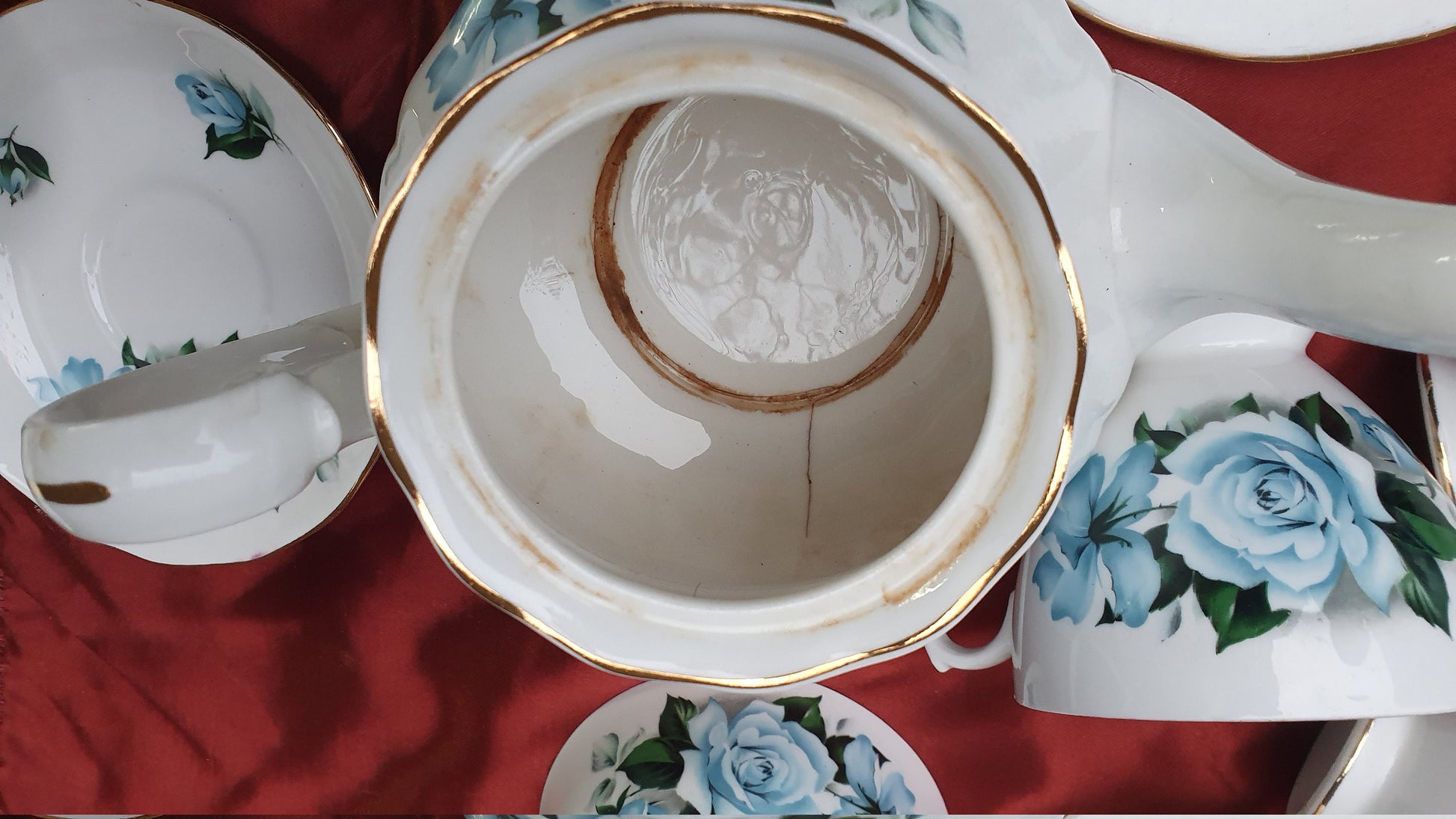 Tea Party! Vintage Gainsborough Bone China Complete Tea Set Pot Milk Jug Cups Saucers Plates Cake Dish Sugar Bowl