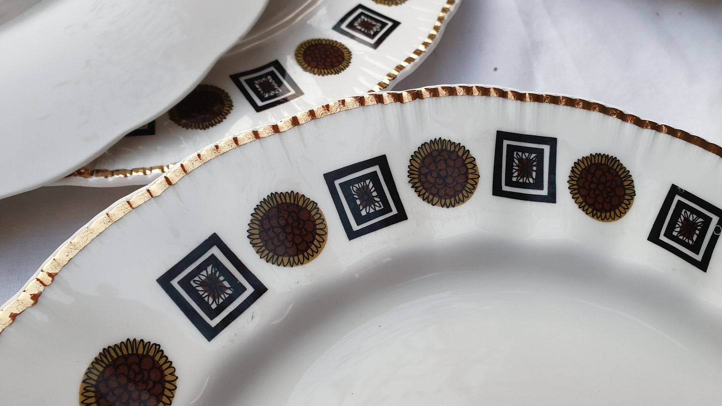Dinner Tea Service Lubern Bone China 22 Kt Gold Sunflower Retro