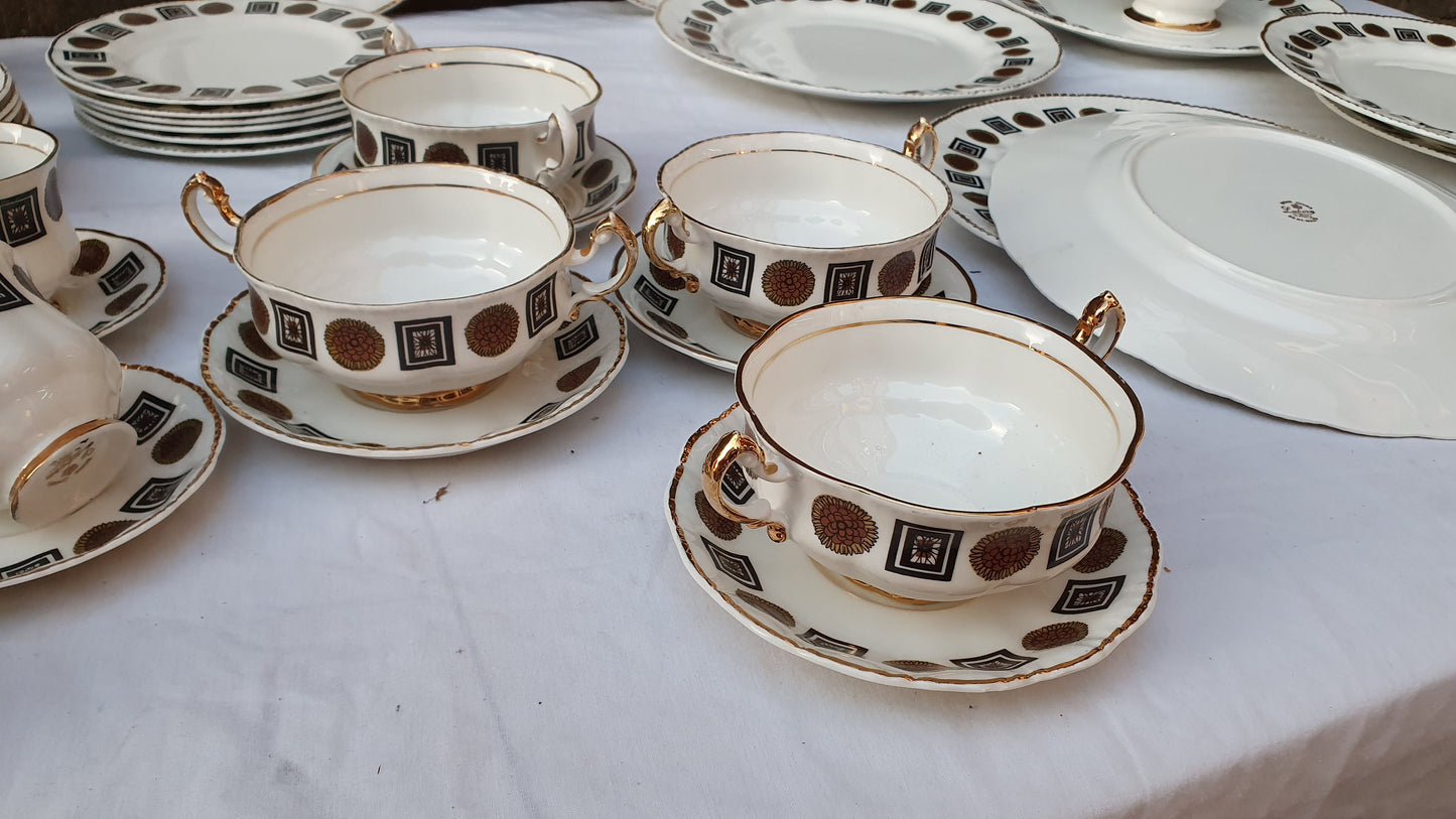 Dinner Tea Service Lubern Bone China 22 Kt Gold Sunflower Retro