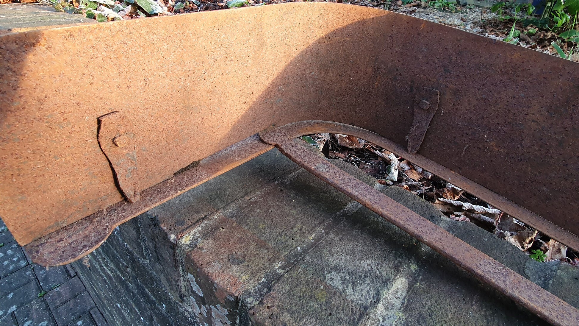 Late Victorian Vintage Metal Fender Fire Curb Fireplace Trivet