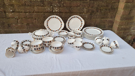 Vintage Dinner Tea Service Lubern Bone China 22 Kt Gold Sunflower