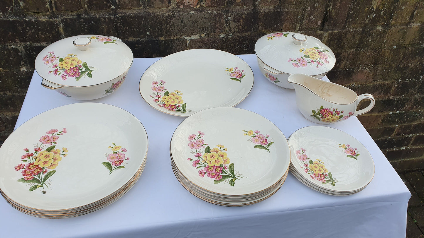 Stunning Vintage Retro Part Floral Dinner Service Meakin ‘Spring Bouquet’