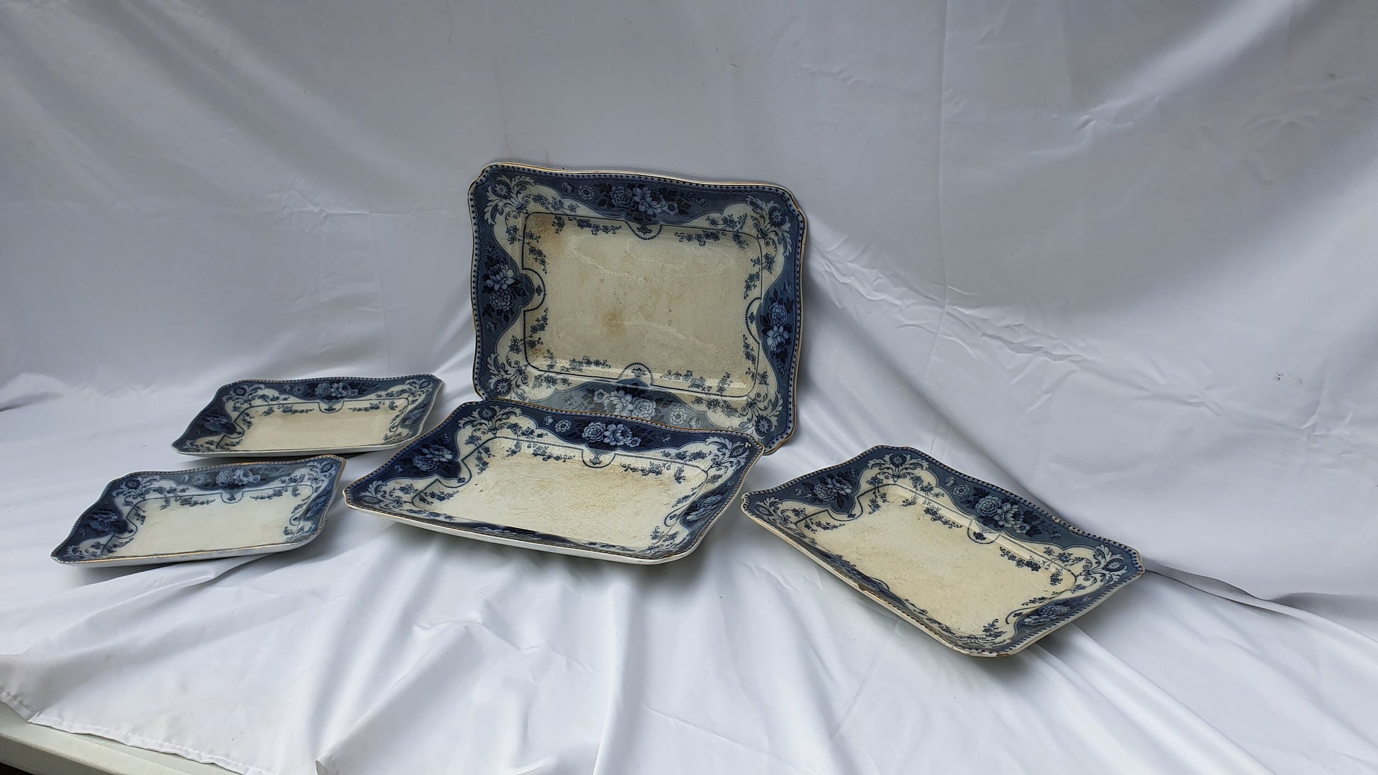 5 Stunning Set Victorian Serving Meat Platers Plates Blue and White F and Sons Argyle Burslem