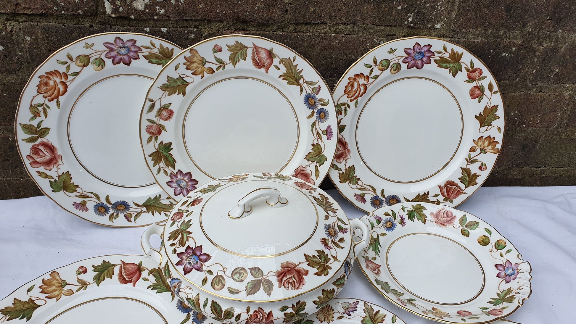 Vintage Part Dinner Service Royal Worcester Virginia
