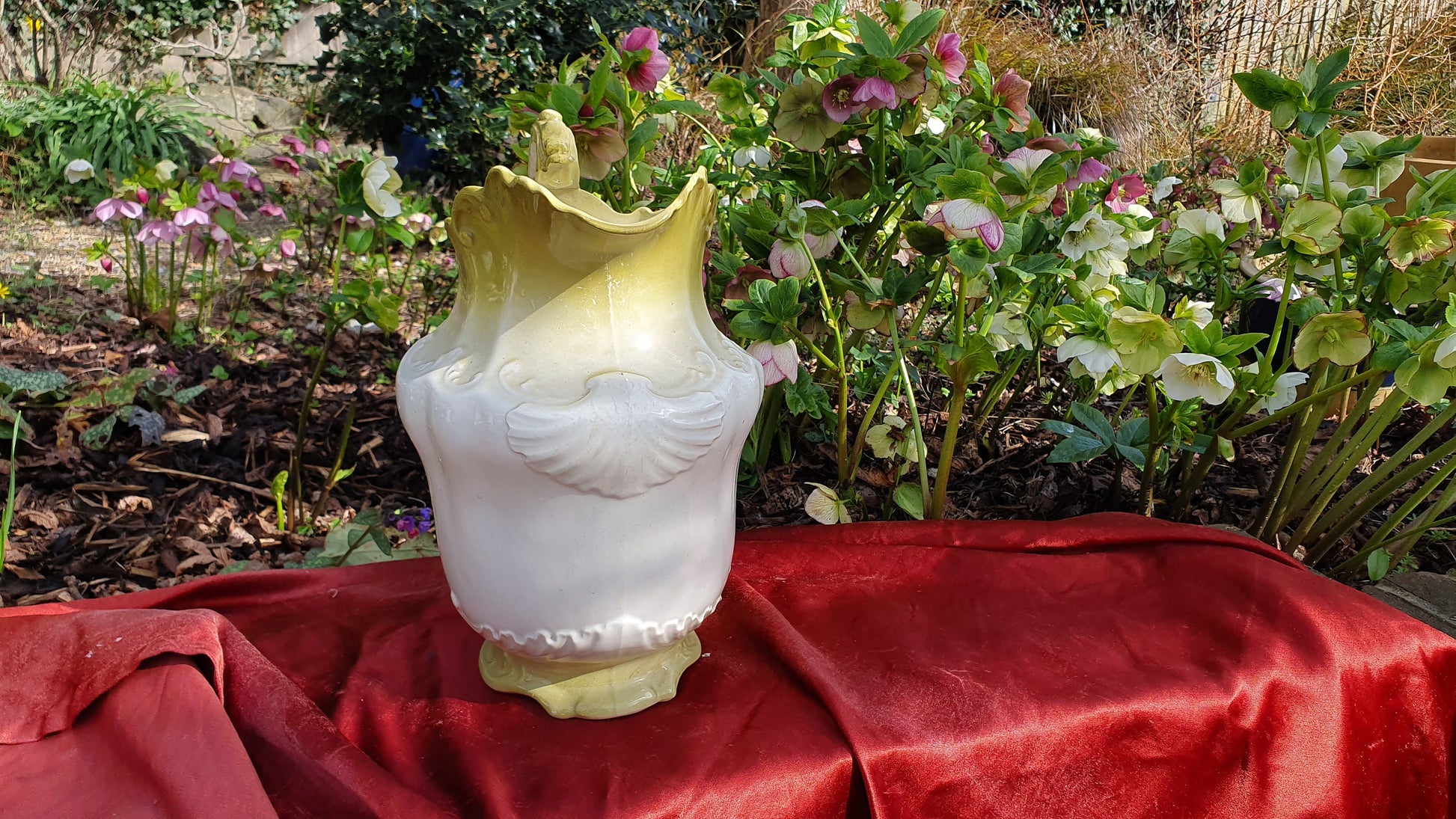 Impressive Green and White Vintage White Ewer Jug From Basin Set Victorian Ceramic Jug