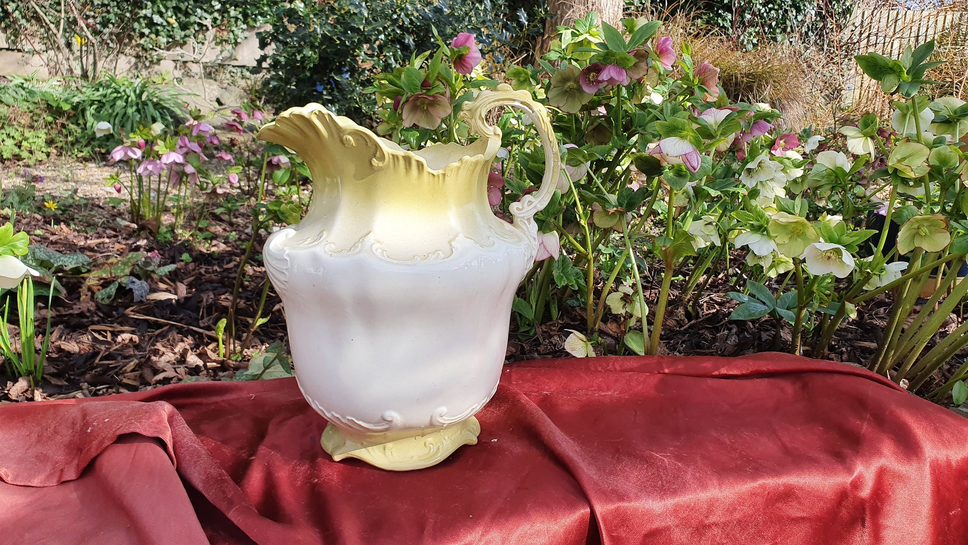 Impressive Green and White Vintage White Ewer Jug From Basin Set Victorian Ceramic Jug