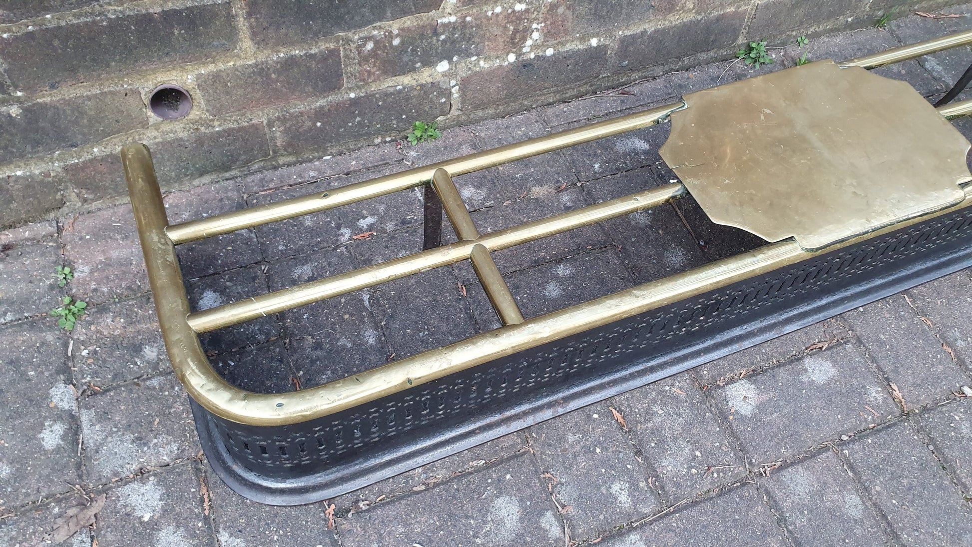 Large Victorian Brass and Iron Fender Fire Curb Fireplace