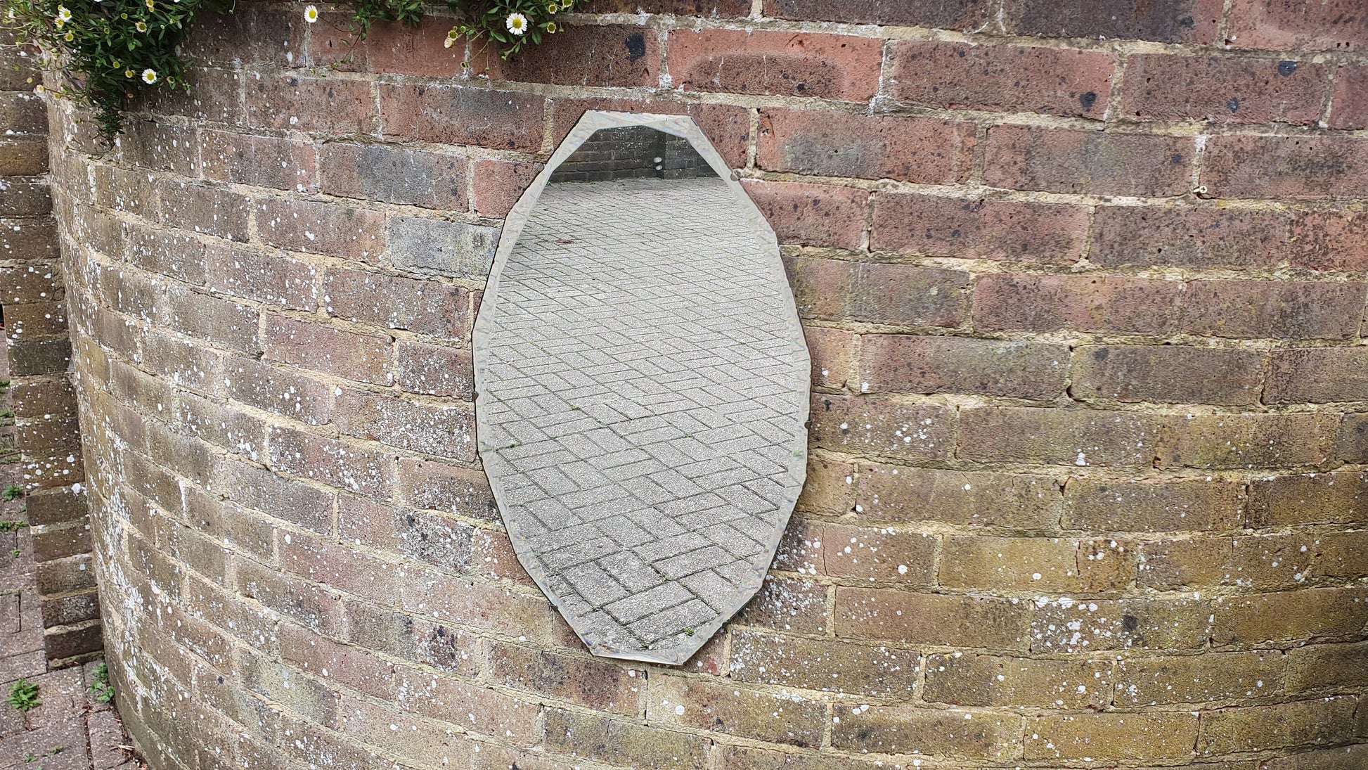 Frameless Diamond Effect Large Retro Wall Mirror Bevelled.