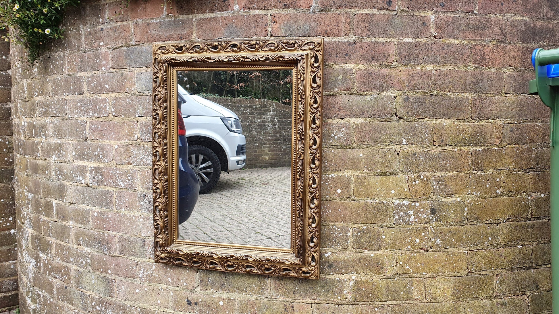 Large Kitsch 70’s Vintage Retro Mirror Gold Gilt Composite 66x50 cm