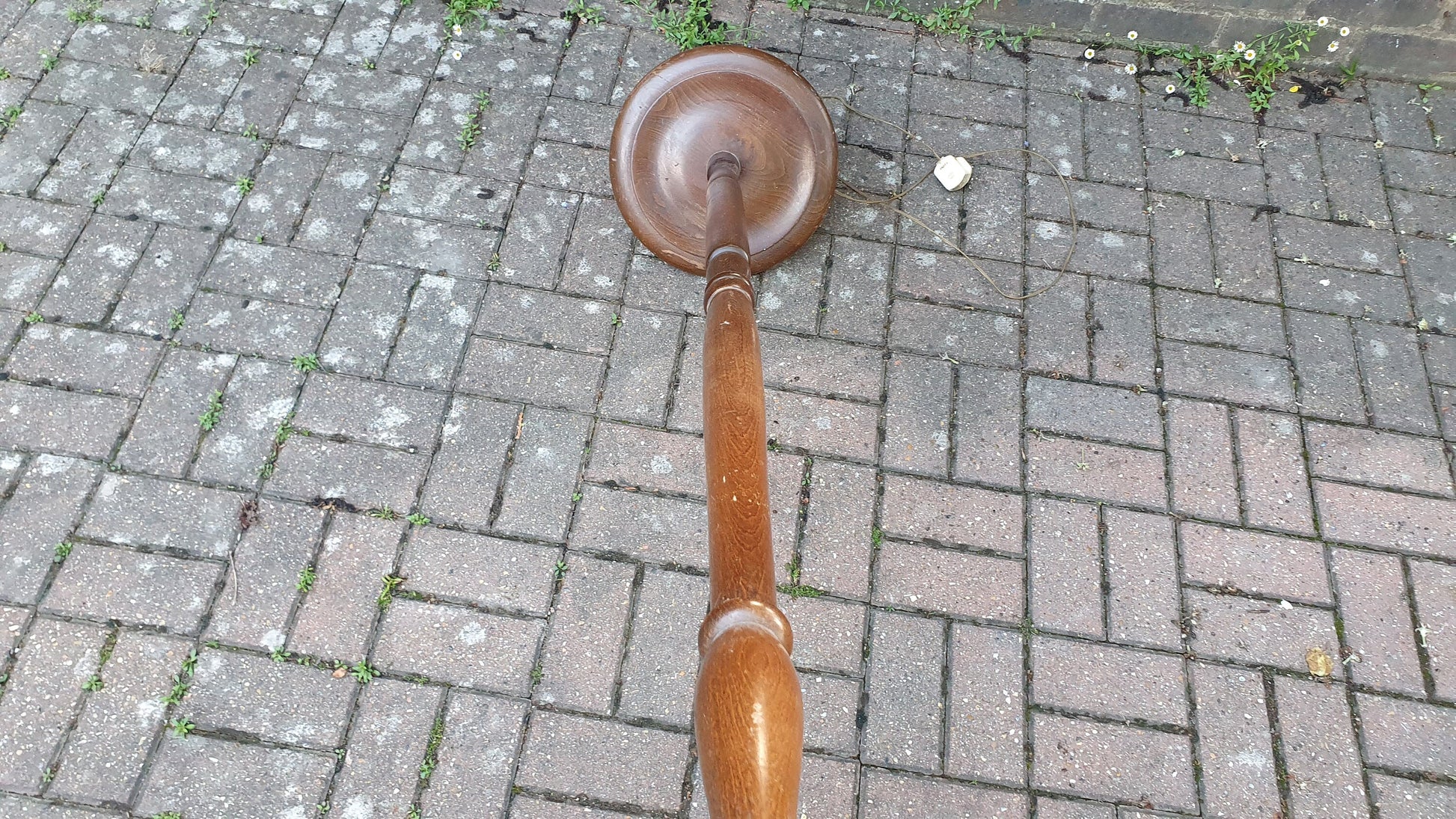 Vintage Stained Oak Effect Turned Standard Lamp.