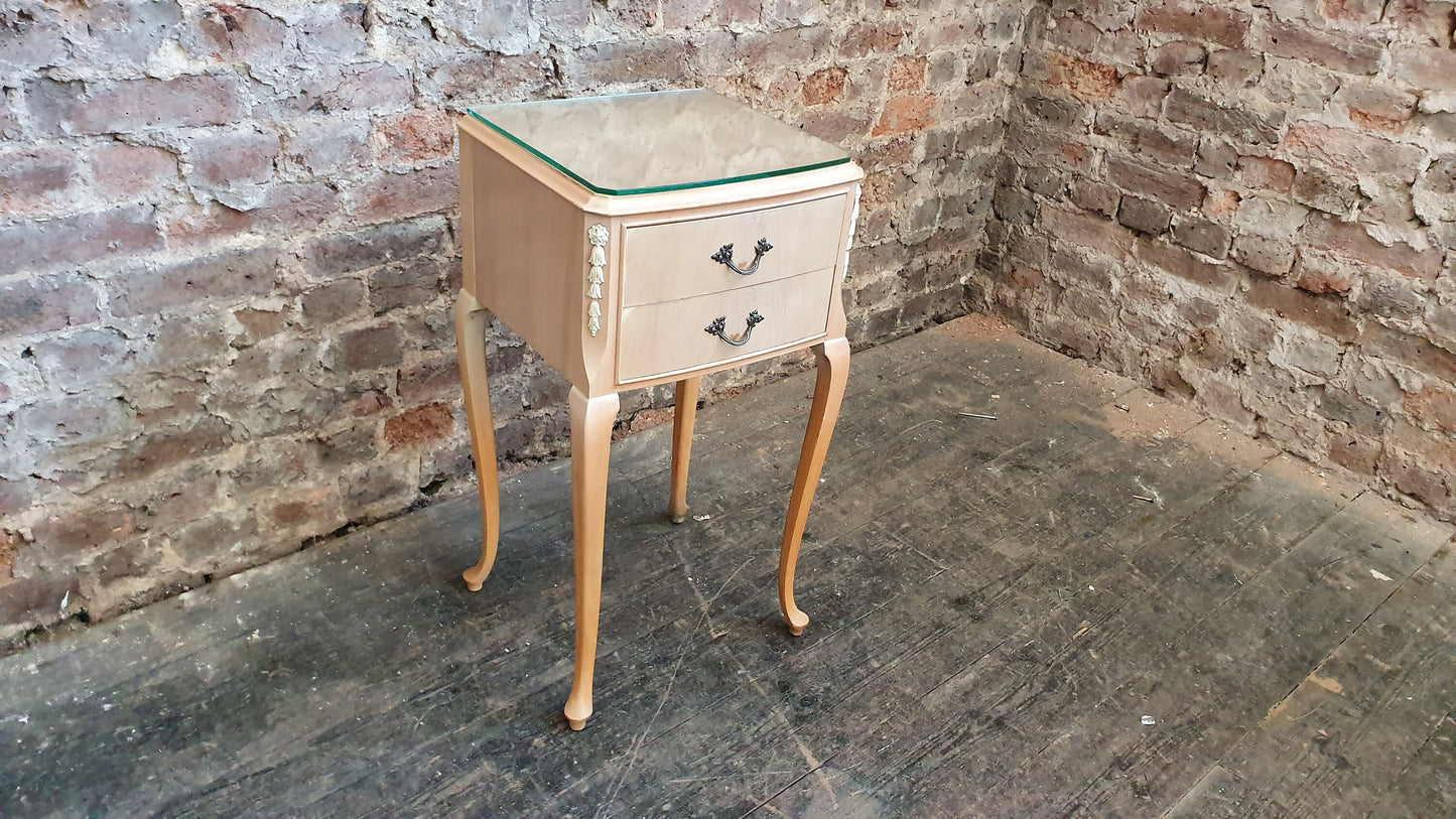 Vintage 1950’s Retro Bedside Drawers Table Cabriole Legs Glass Top