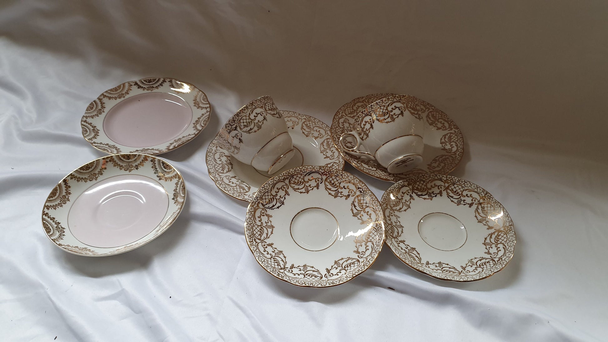 Large Collection of Vintage Tea ware Tea Set Service Wedding China Hire White Gold Chintz Pink Flowers Blue and White