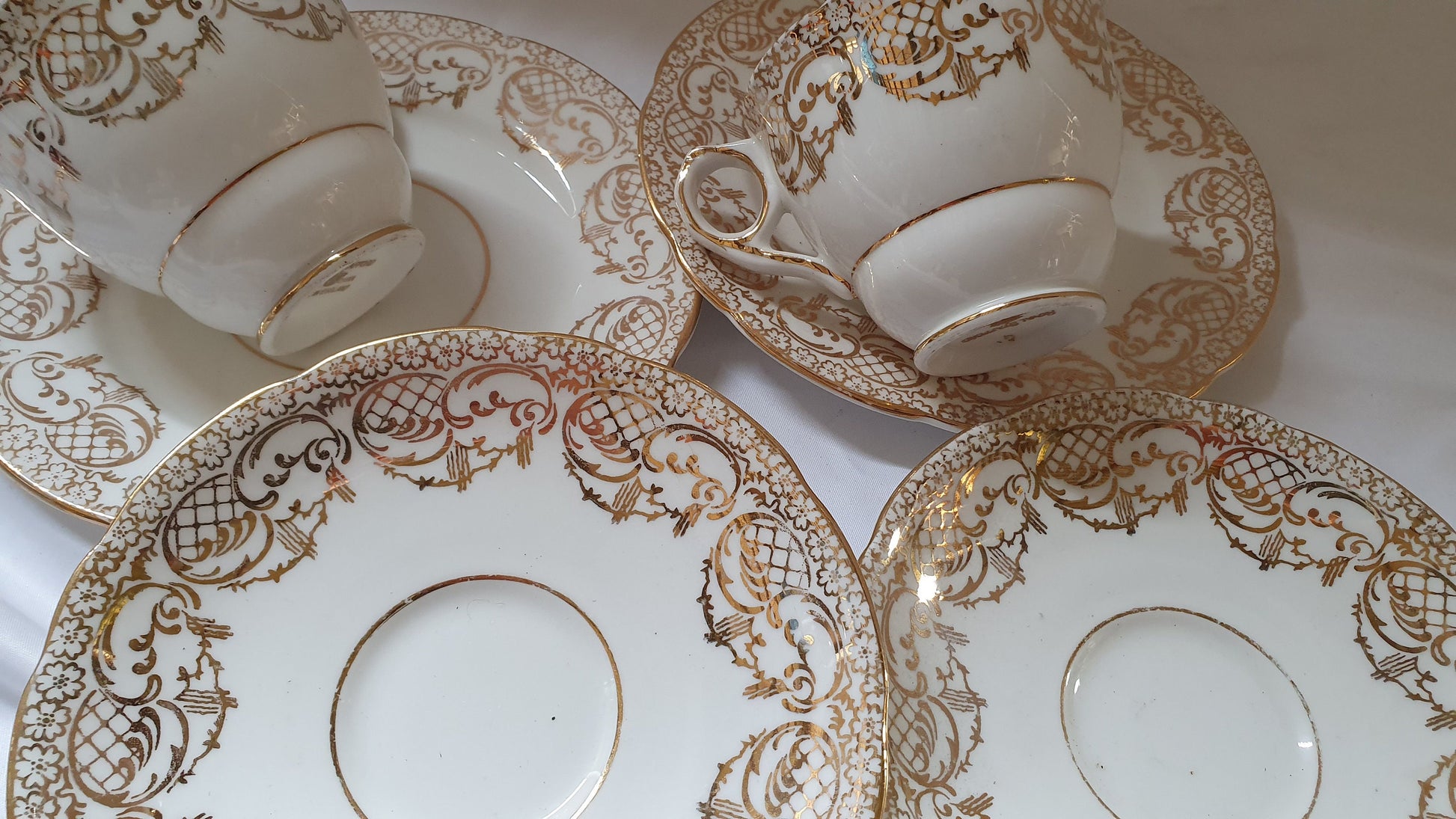 Large Collection of Vintage Tea ware Tea Set Service Wedding China Hire White Gold Chintz Pink Flowers Blue and White