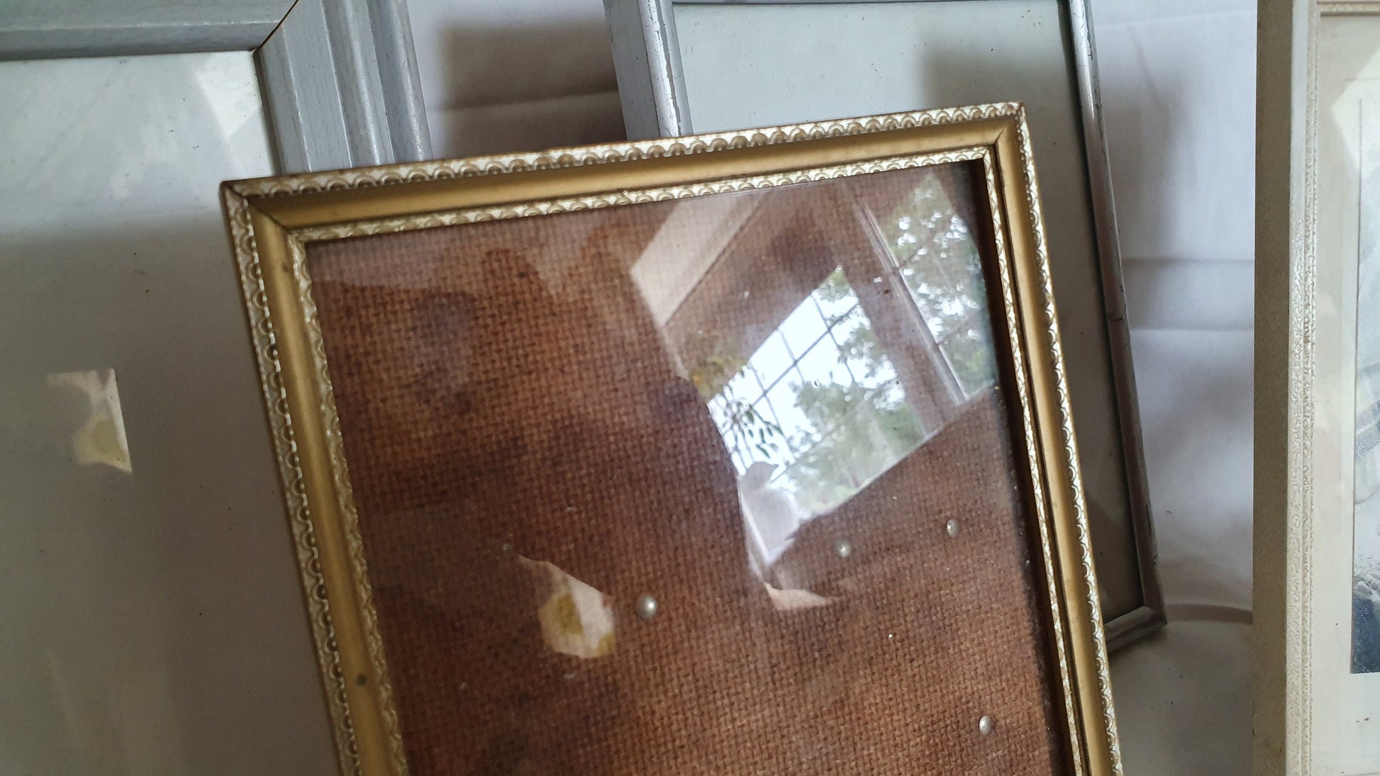 4 Vintage Freestanding or Wall Hanging Photo Picture Frames Gilt Gold