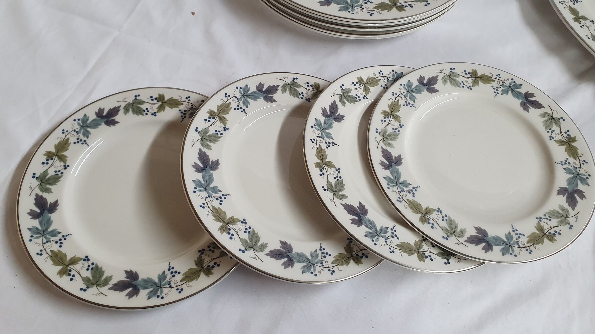 Part Dinner Service Royal Doulton Burgundy Bone China