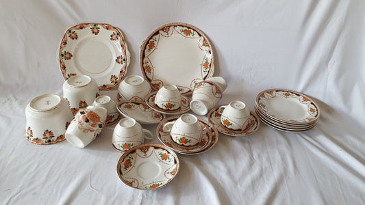 Large Vintage Ceramic Tea Service Diadem and Osborne. Tea Party! 24 Pieces. Early 20th Century. Tea Set