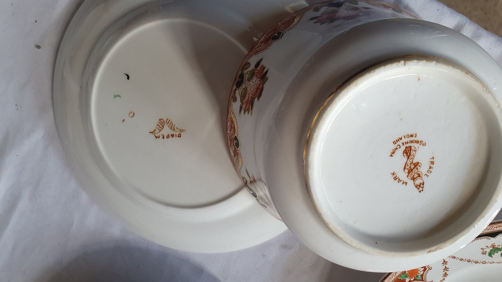 Large Vintage Ceramic Tea Service Diadem and Osborne. Tea Party! 24 Pieces. Early 20th Century. Tea Set