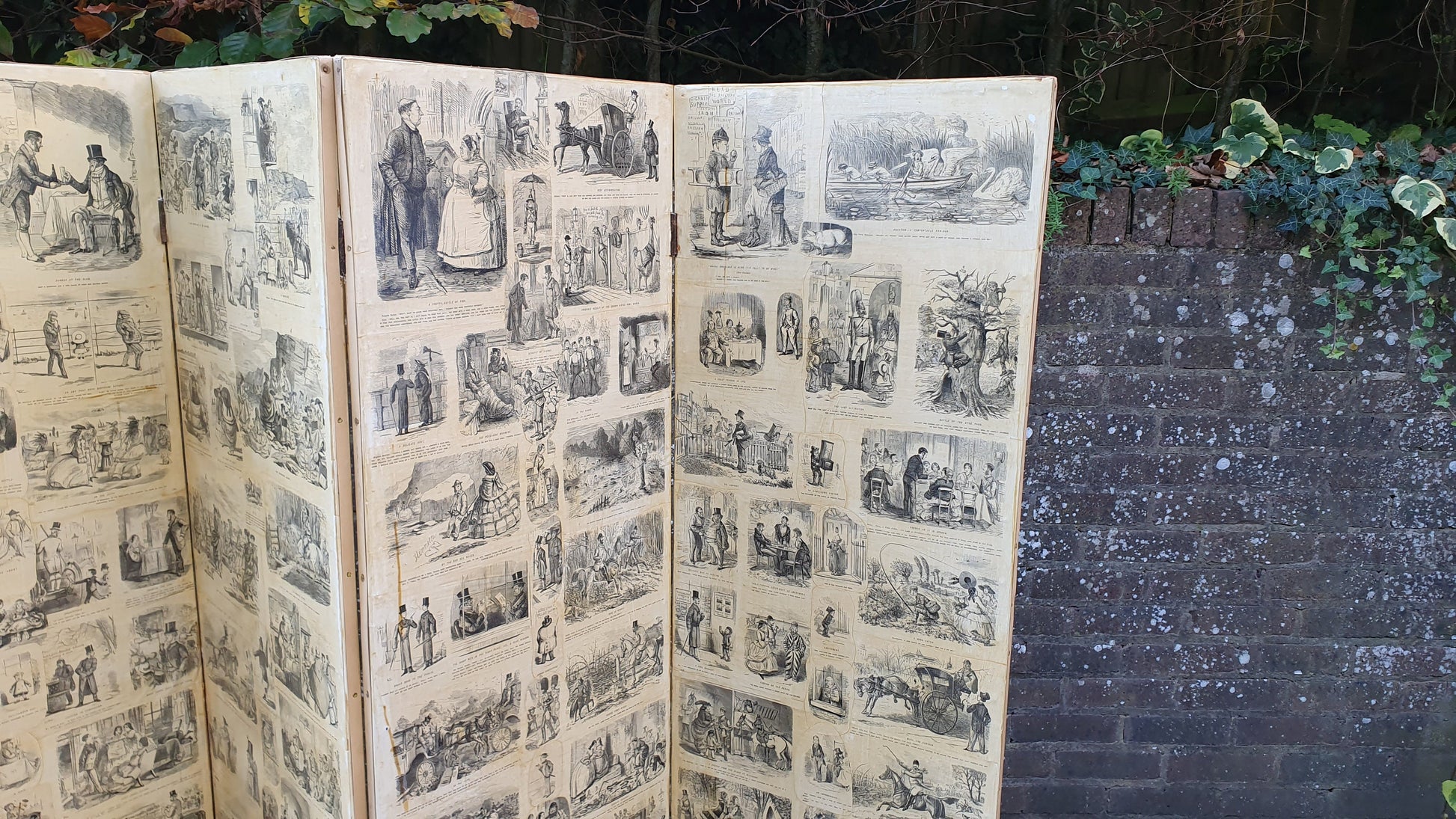 Amazing Vintage 4 Fold Screen Decoupage if Punch Cartoons Vanity Screen