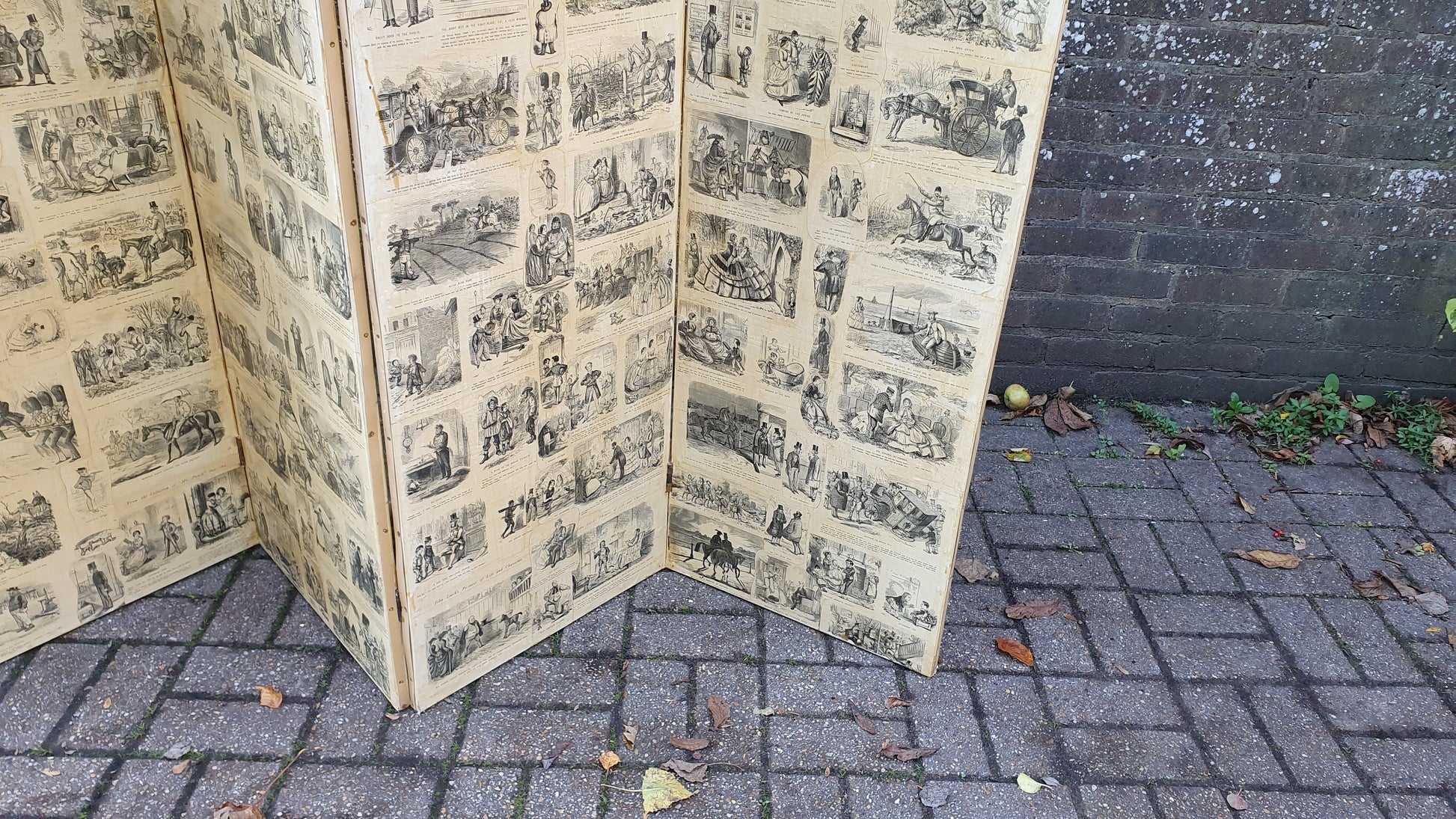 Amazing Vintage 4 Fold Screen Decoupage if Punch Cartoons Vanity Screen