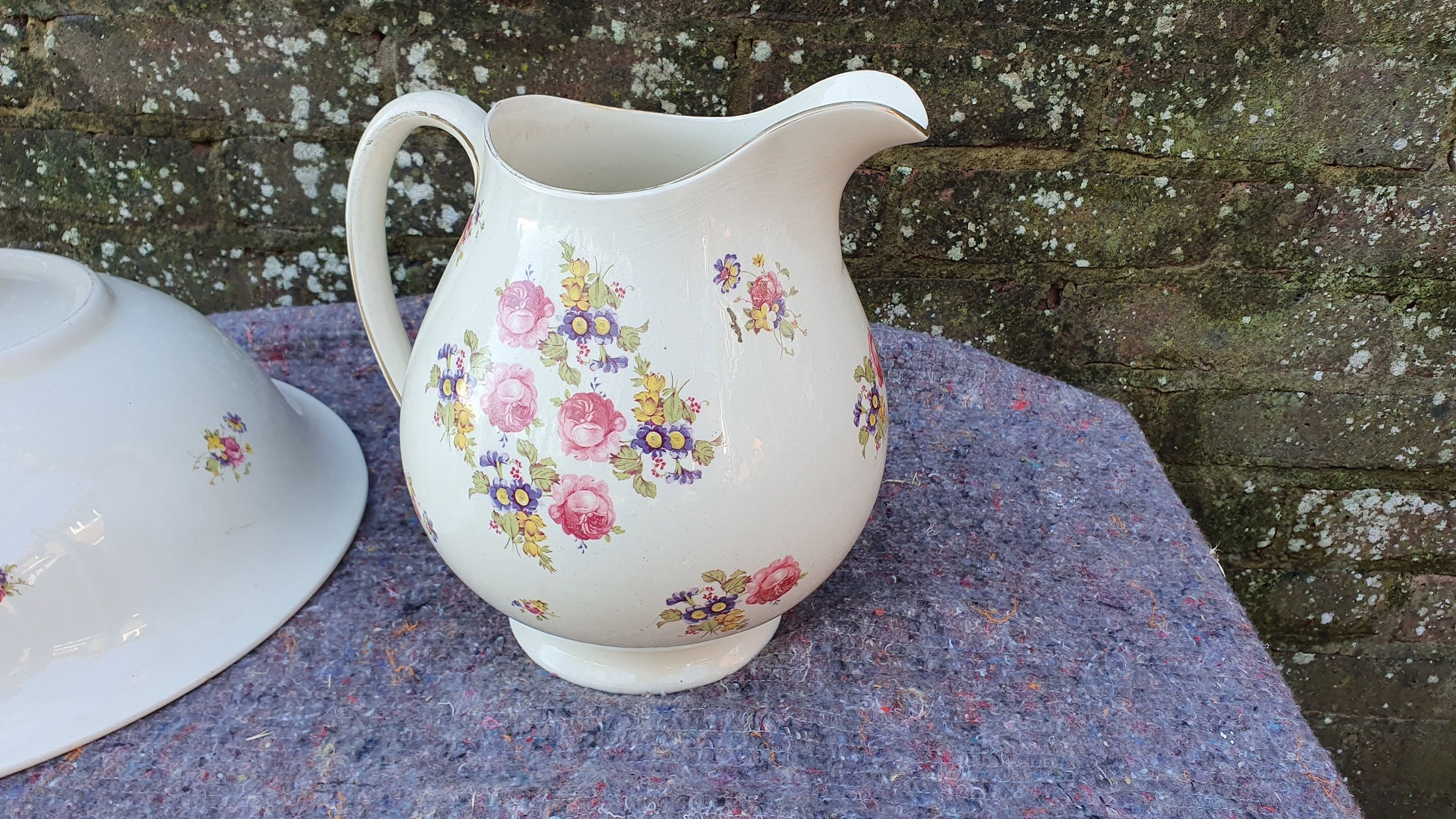 Stunning Vintage ‘Cauldon’ Wash Basin Set Ewer Jug Bowl and Toothbrush Holder.