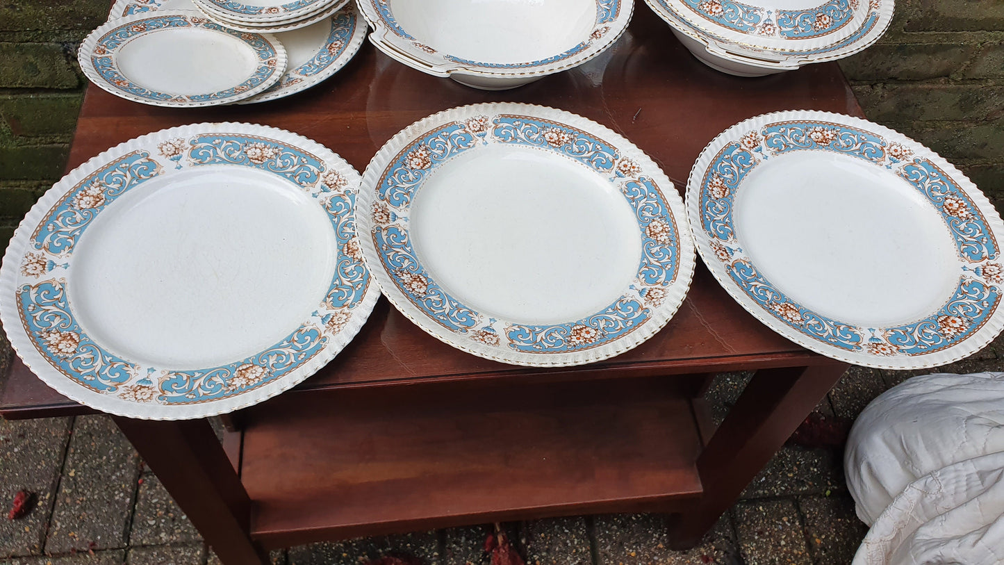 Vintage Part Dinner Service Johnson Brothers ‘Old English’