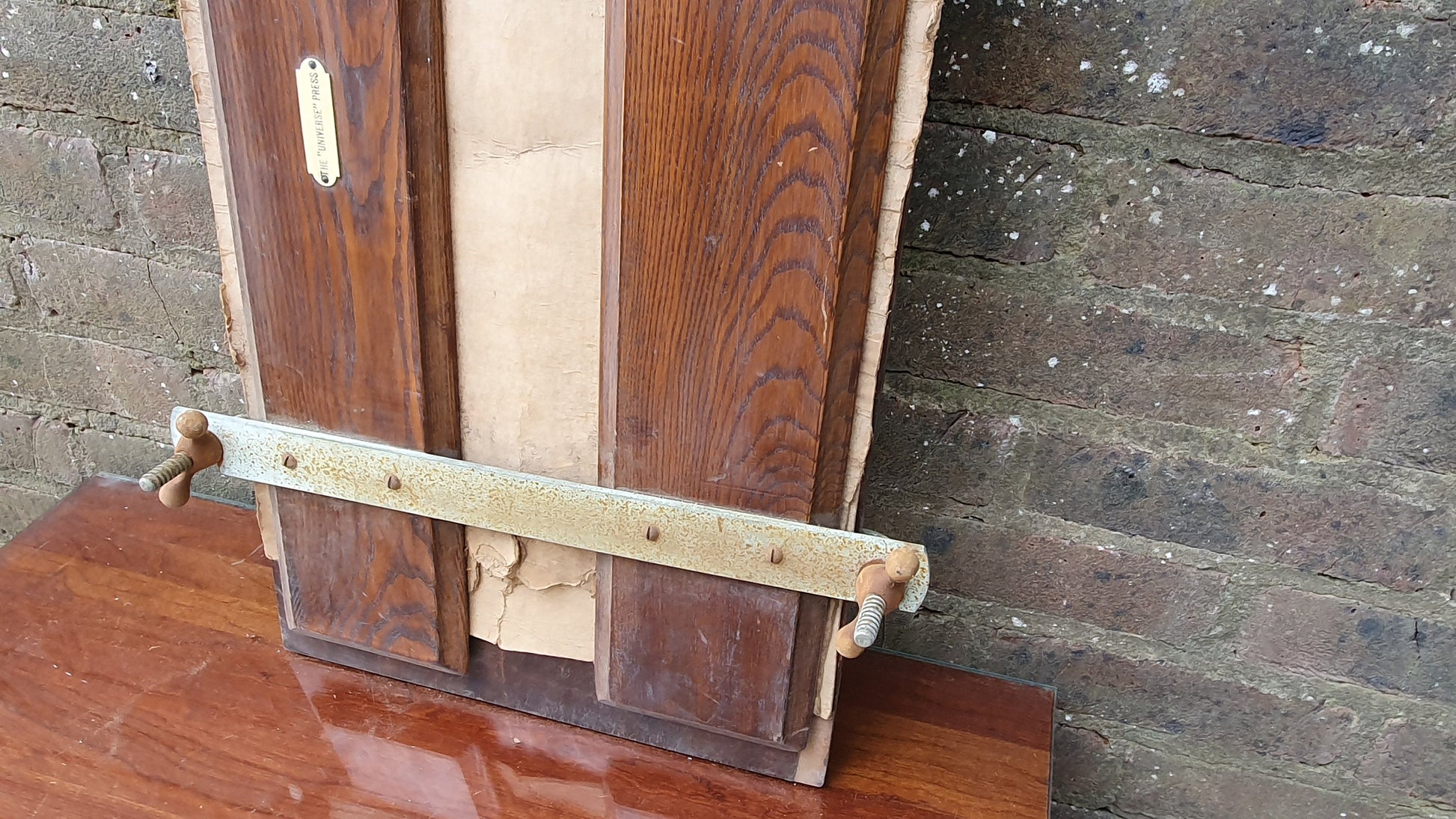 Solid Oak ‘Universe’ Vintage Retro Trouser Clothes Press