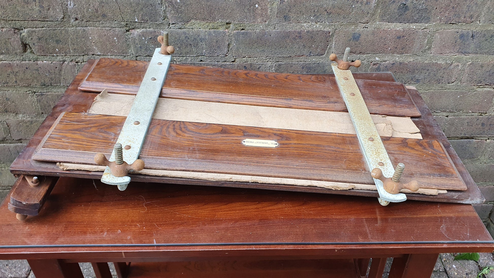 Solid Oak ‘Universe’ Vintage Retro Trouser Clothes Press