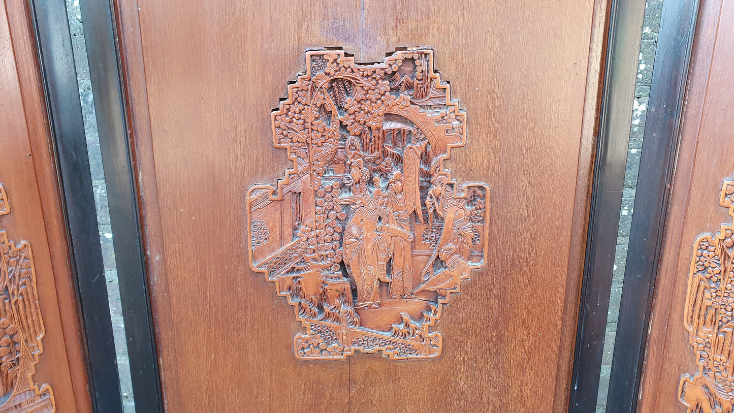 Large Vintage Victorian Hardwood Oriental Carved Fire Screen Fireplace Decorative 107 x 104 cm