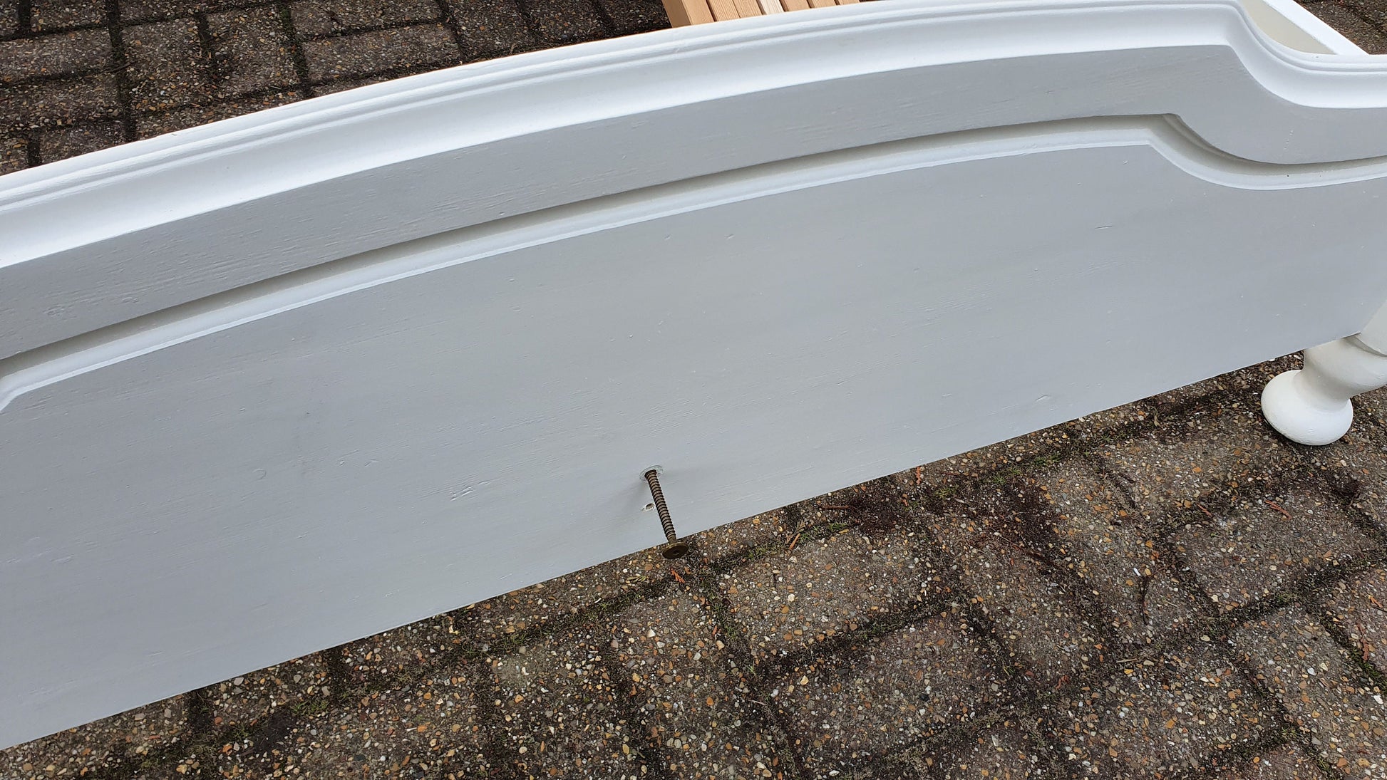 Splendid Hand Painted 4 ft 6 Double Bed Frame in Farrow and Ball. With Slats.