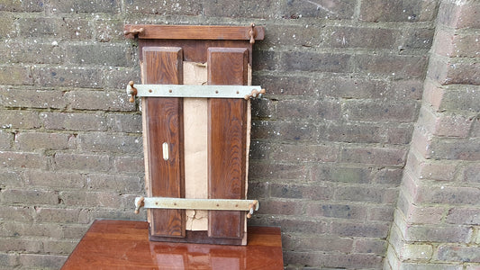 Solid Oak ‘Universe’ Vintage Retro Trouser Clothes Press
