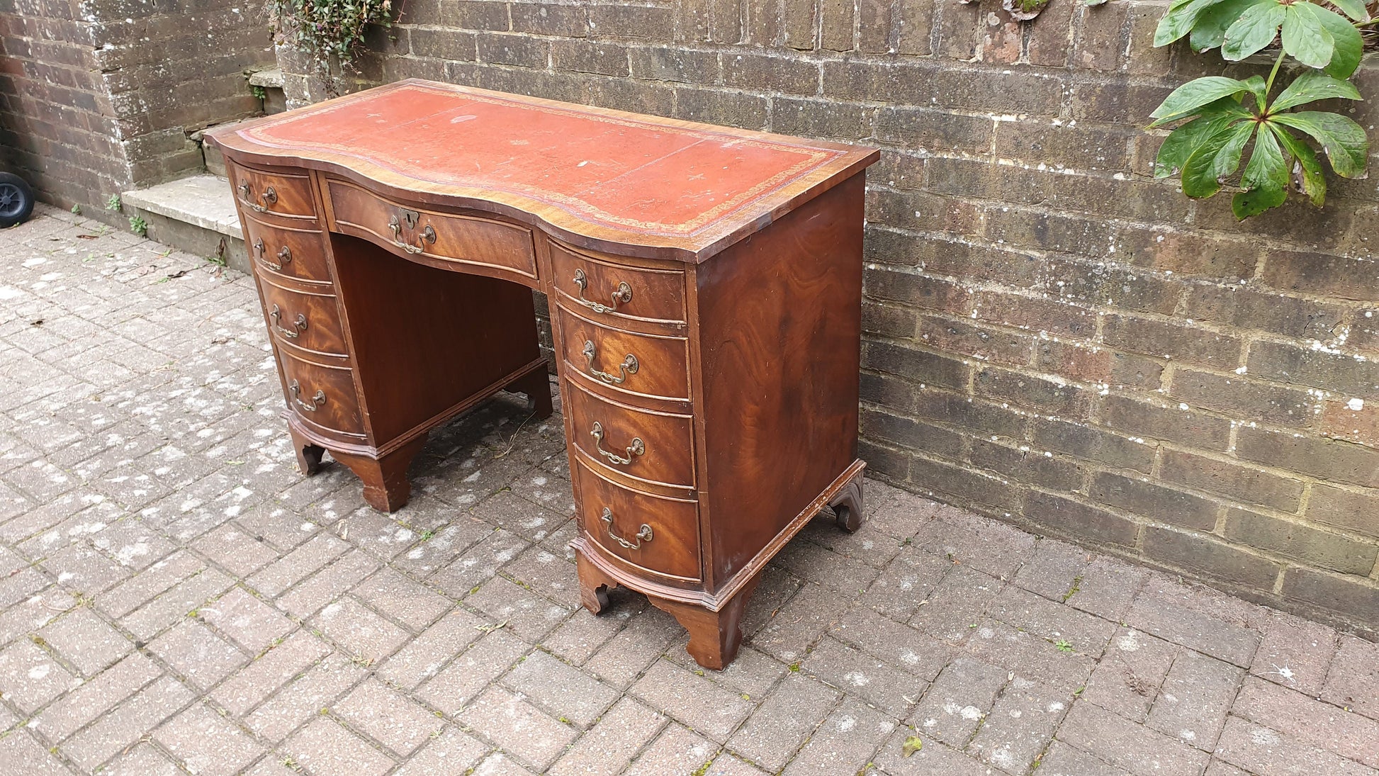 Vintage Serpentine Fronted Kneehole Desk Leather Top Pedestal