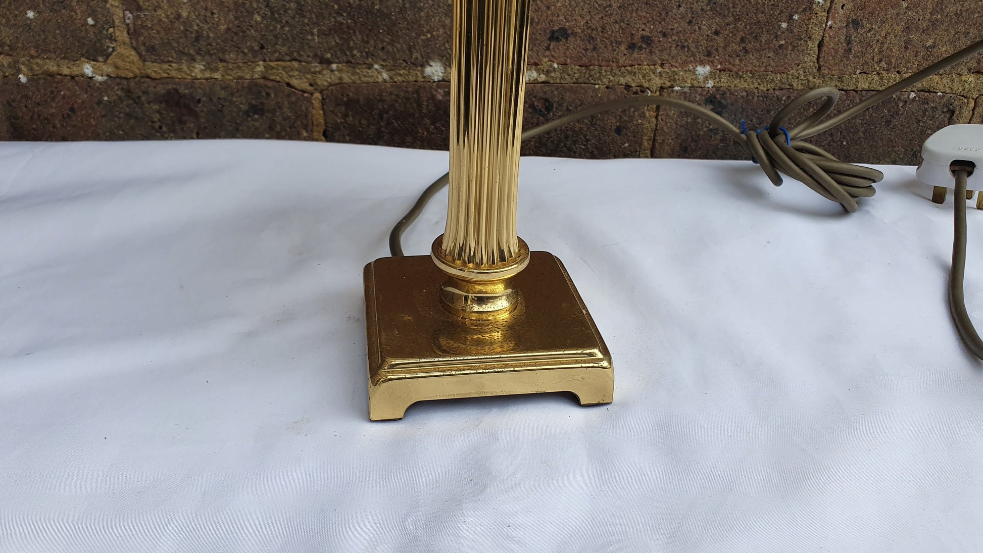 Fluted Brass Candlestick Lamp and Lampshade Working.